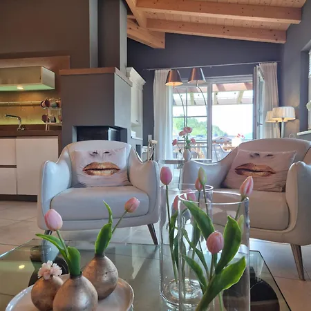 Peak View Penthouse Апартаменты *