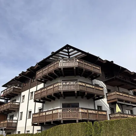 Апартаменты Peak View Penthouse